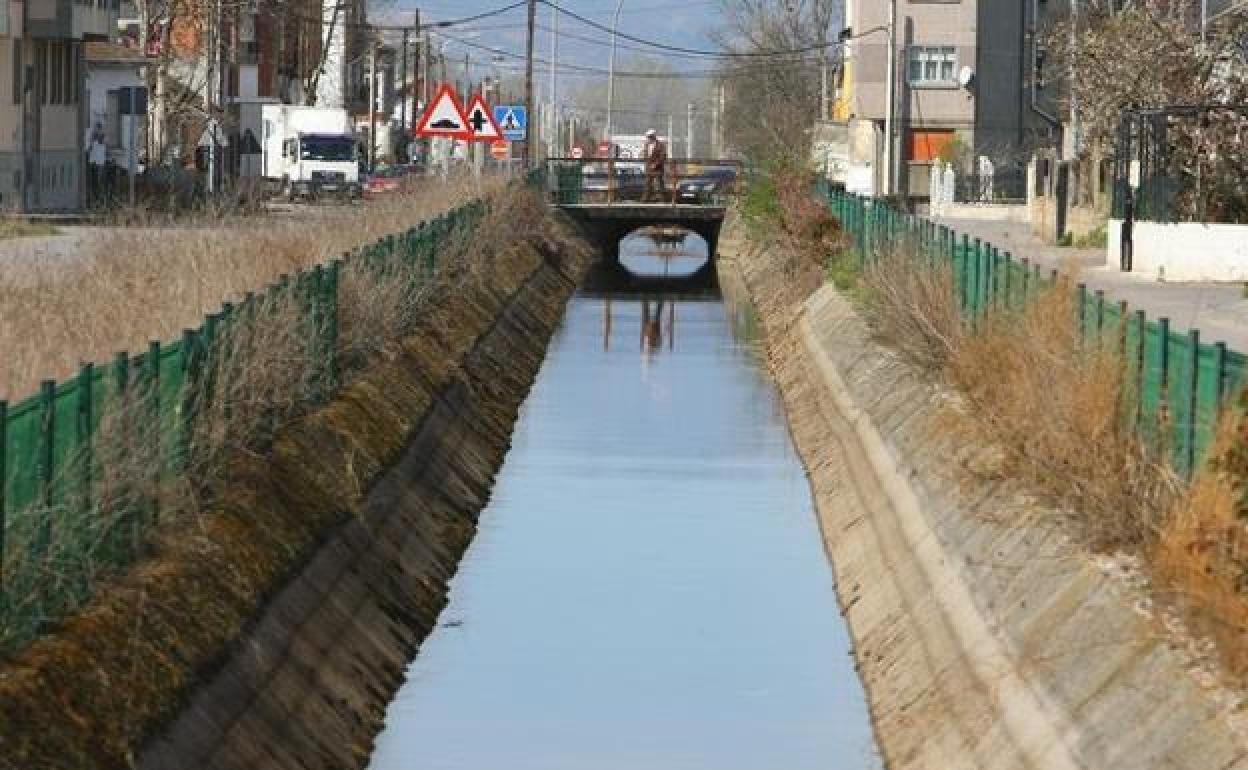 Canal Bajo del Bierzo.
