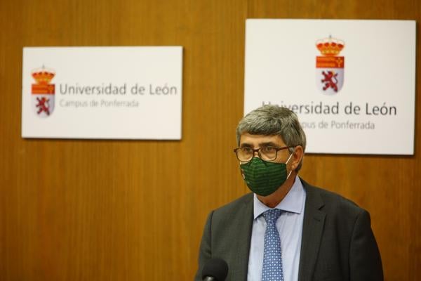 Fotos: Acto de apertura del curso académico en el Campus de Ponferrada