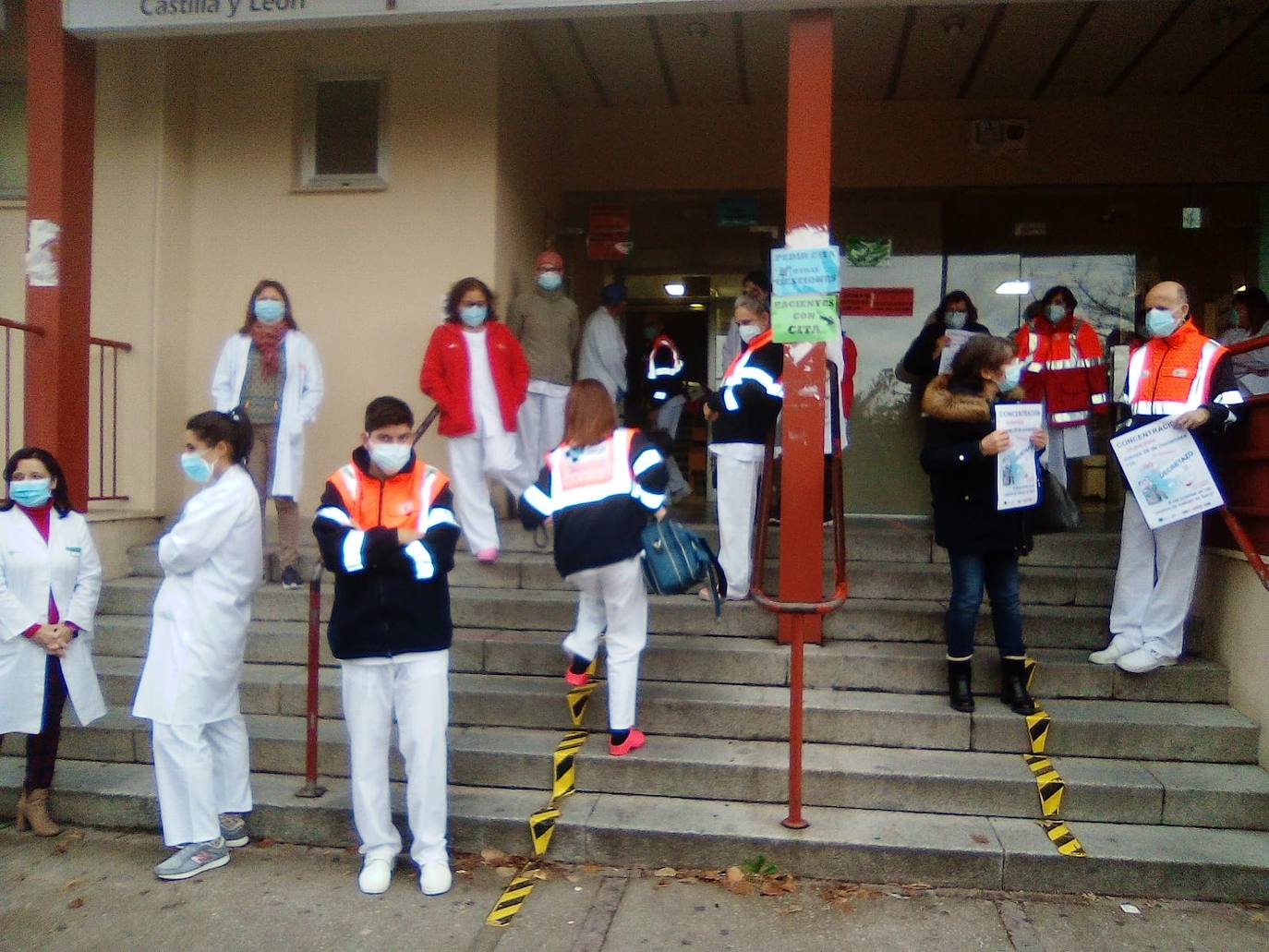 Fotos: Los sanitarios del Bierzo se vuelven a concentrar contra el &#039;decretazo&#039;