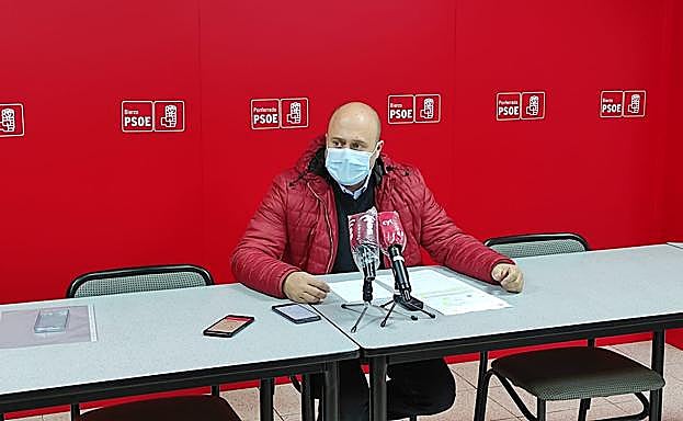 Campos, durante su comparecencia.