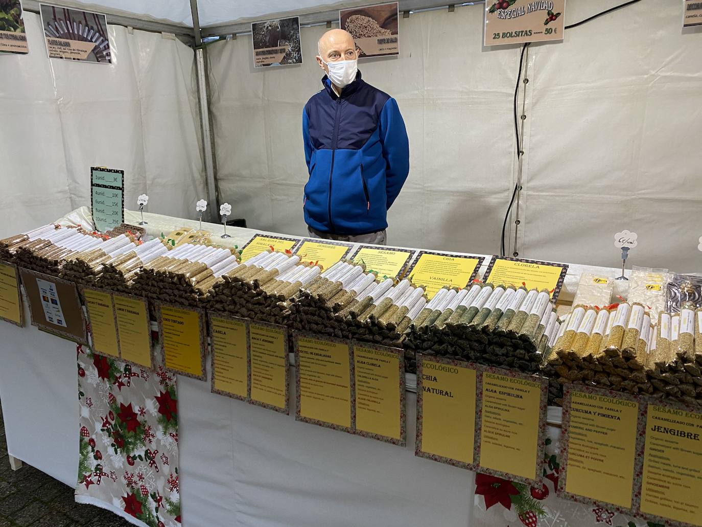 Fotos: Inauguración del mercado de Navidad en Ponferrada