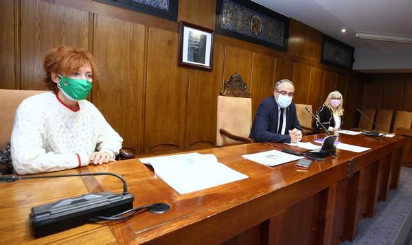 Fotos: Presentación del calendario 2021 'Memoria mejor' para prevenir el envejecimiento cognitivo en Ponferrada