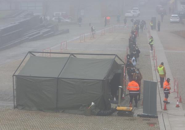 Fotos: Cribado masivo en el Campus de Ponferrada de la Universidad de León