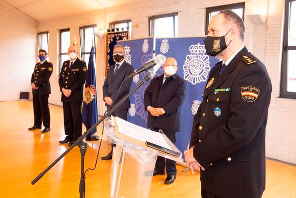 Fotos: Toma de posesión del comisario jefe de la Comisaría Local de Ponferrada