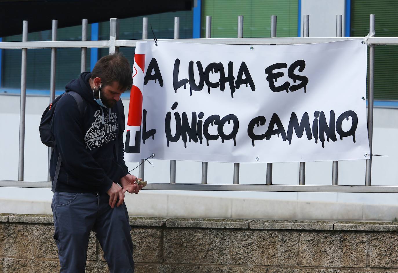 Fotos: Concentración en Roldán