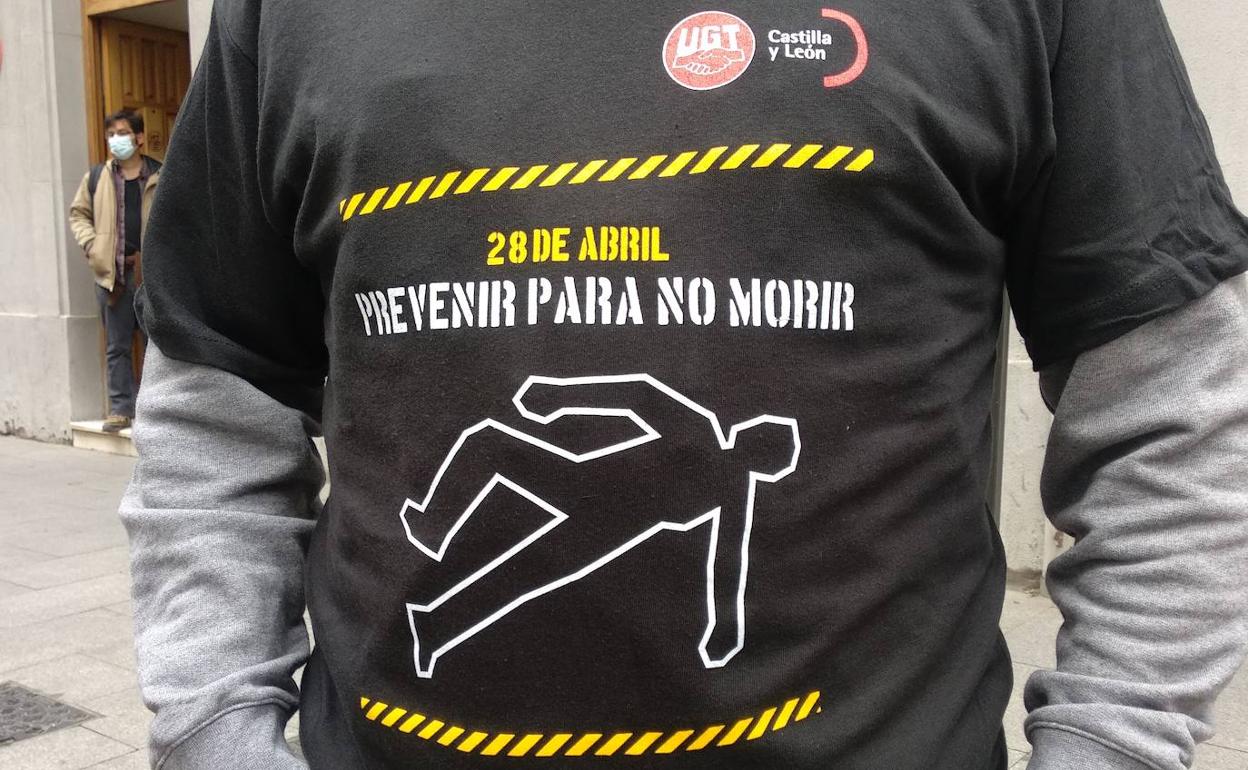 Imagen de archivo de una concentración en Ponferrada contra la siniestralidad laboral.