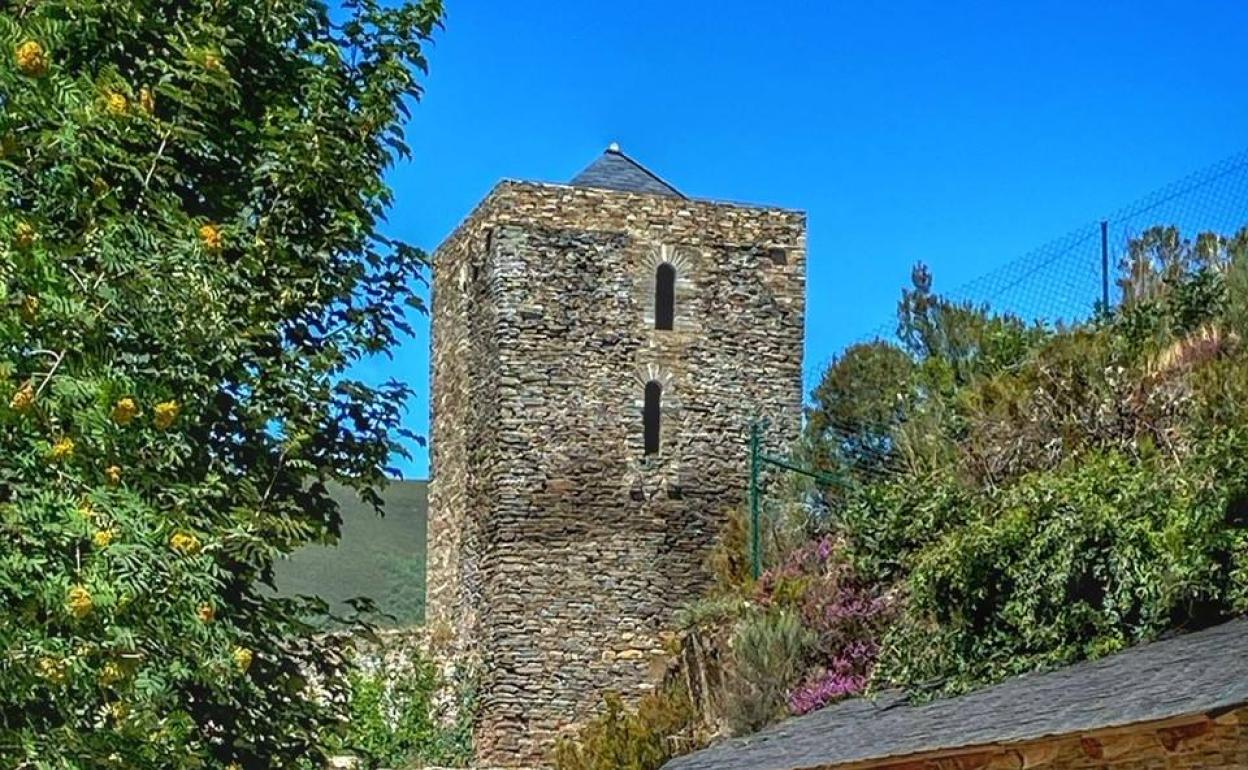Imagen de la torre del castillo de Balboa tras la intervención.