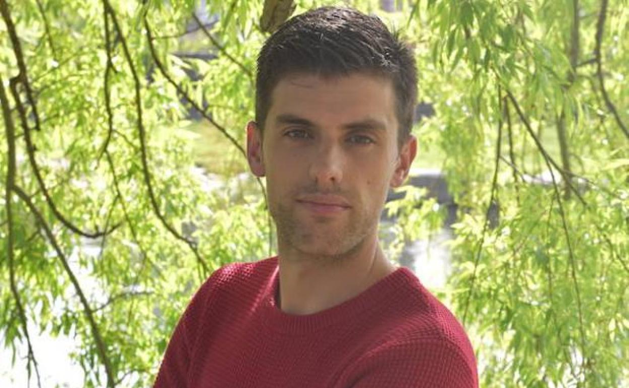 El alcalde de Cacabelos, Junior Rodríguez.