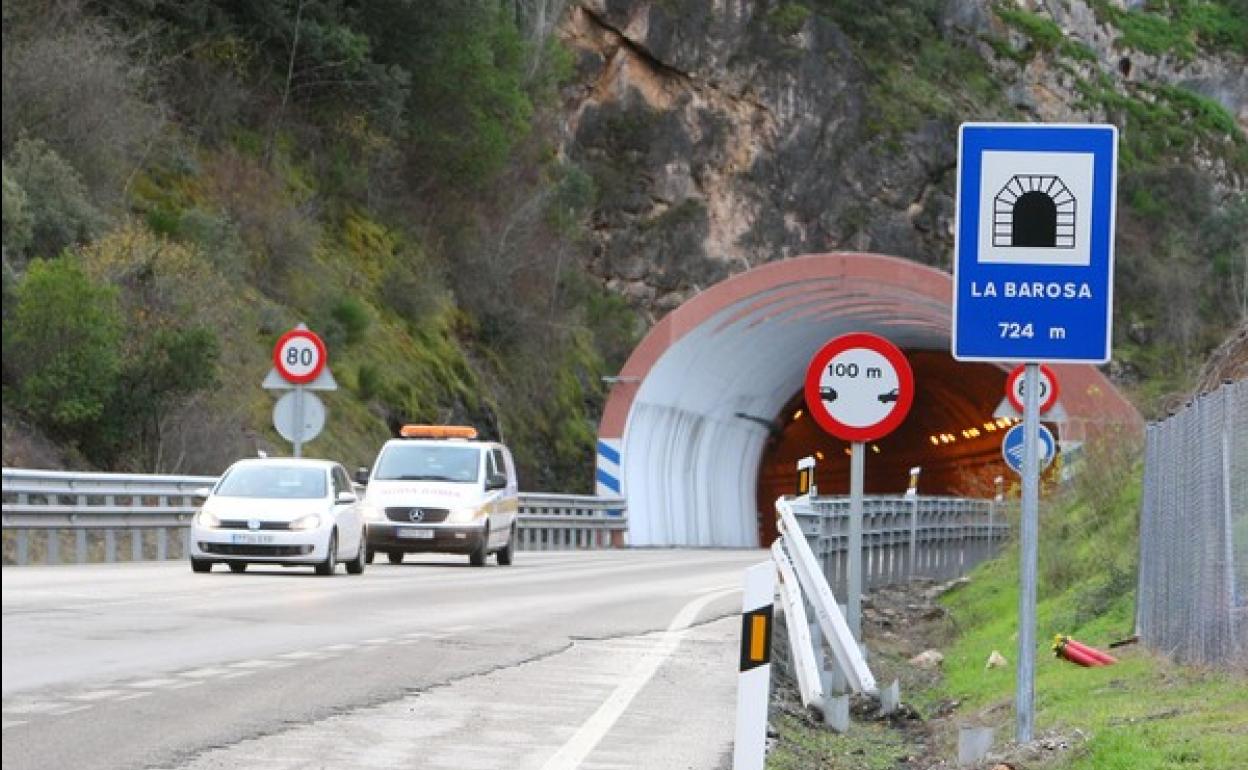 Imagen de la carretera N-120 que une Ponferrada con Orense.