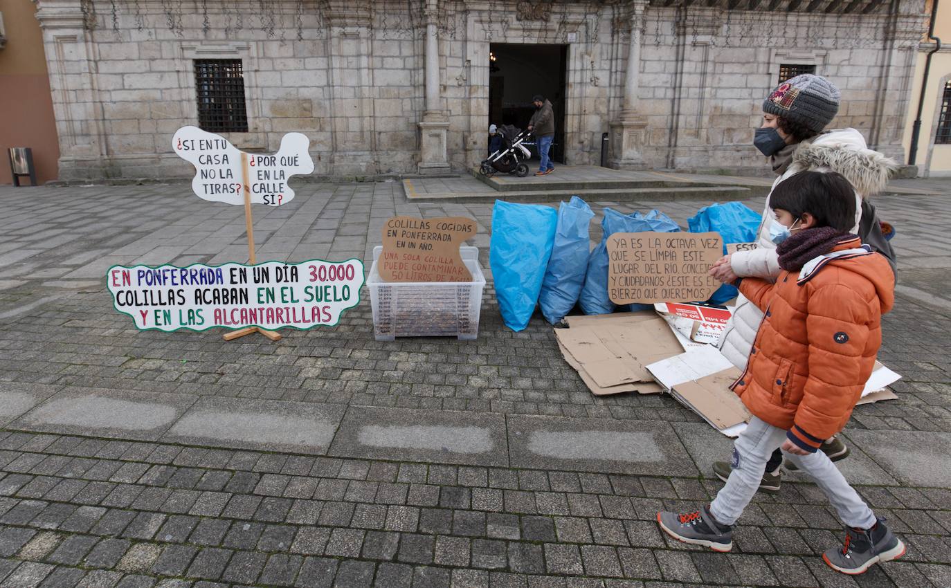 Fotos: Proyecto Orbanajo recoge más de 50 kilos de basura en Ponferrada