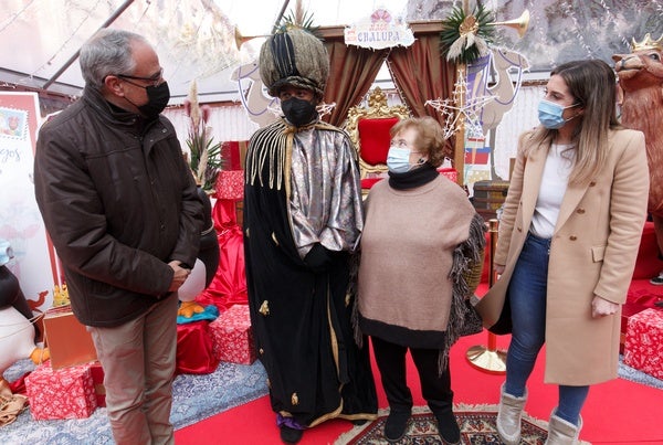 Recepción al Mago Chalupa y reconocimiento a Yolanda Ordás.