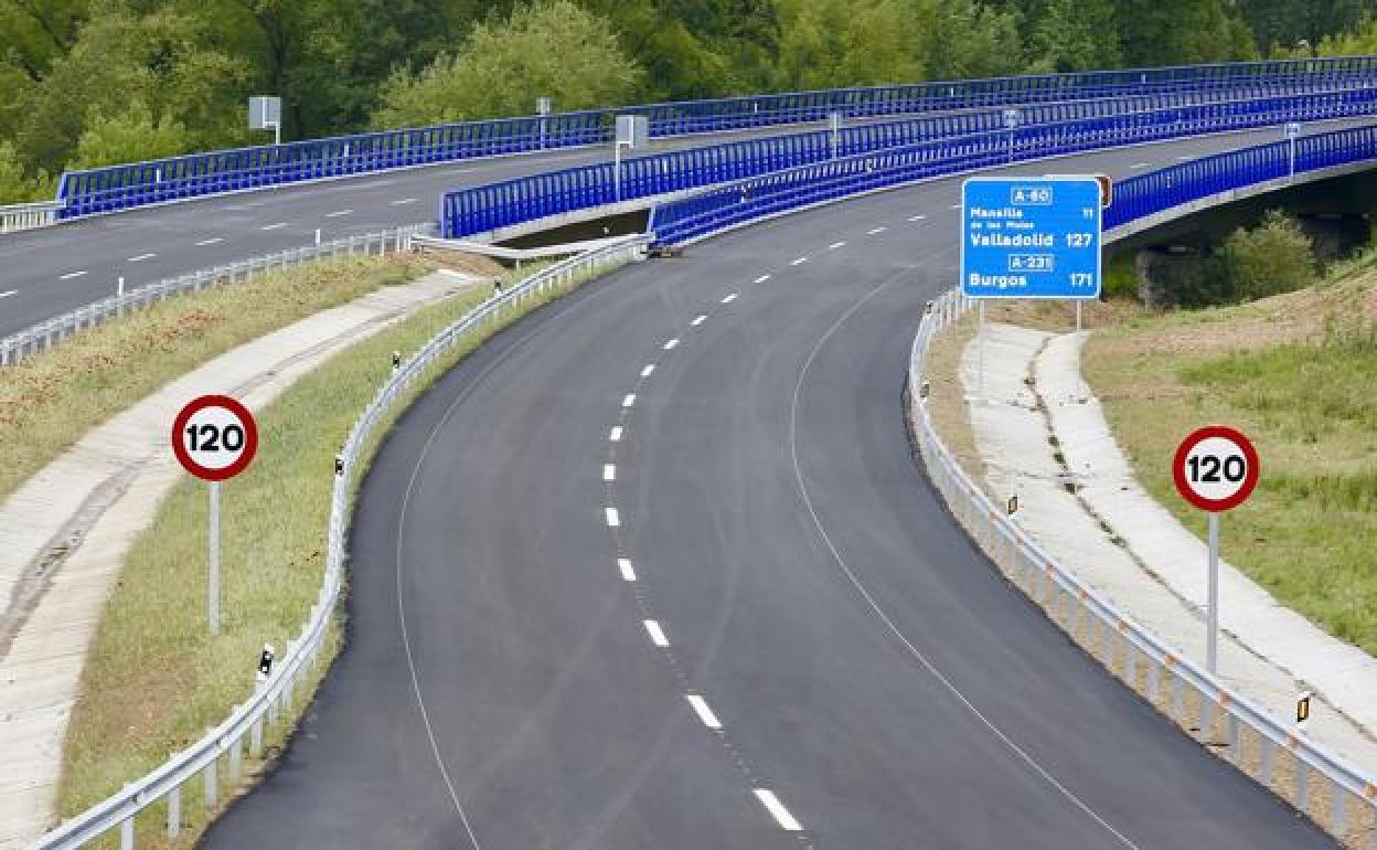 Tramo de la A-60, la autovía entre León y Valladolid.