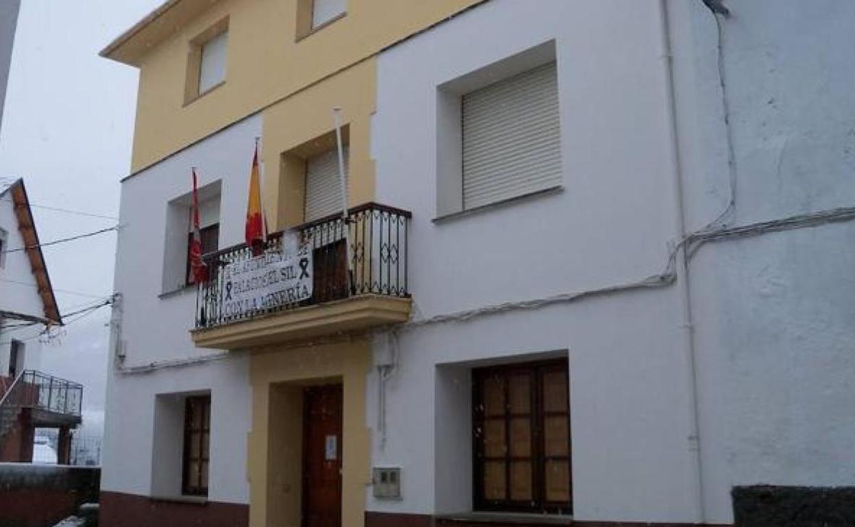 Ayuntamiento de Palacios del Sil.