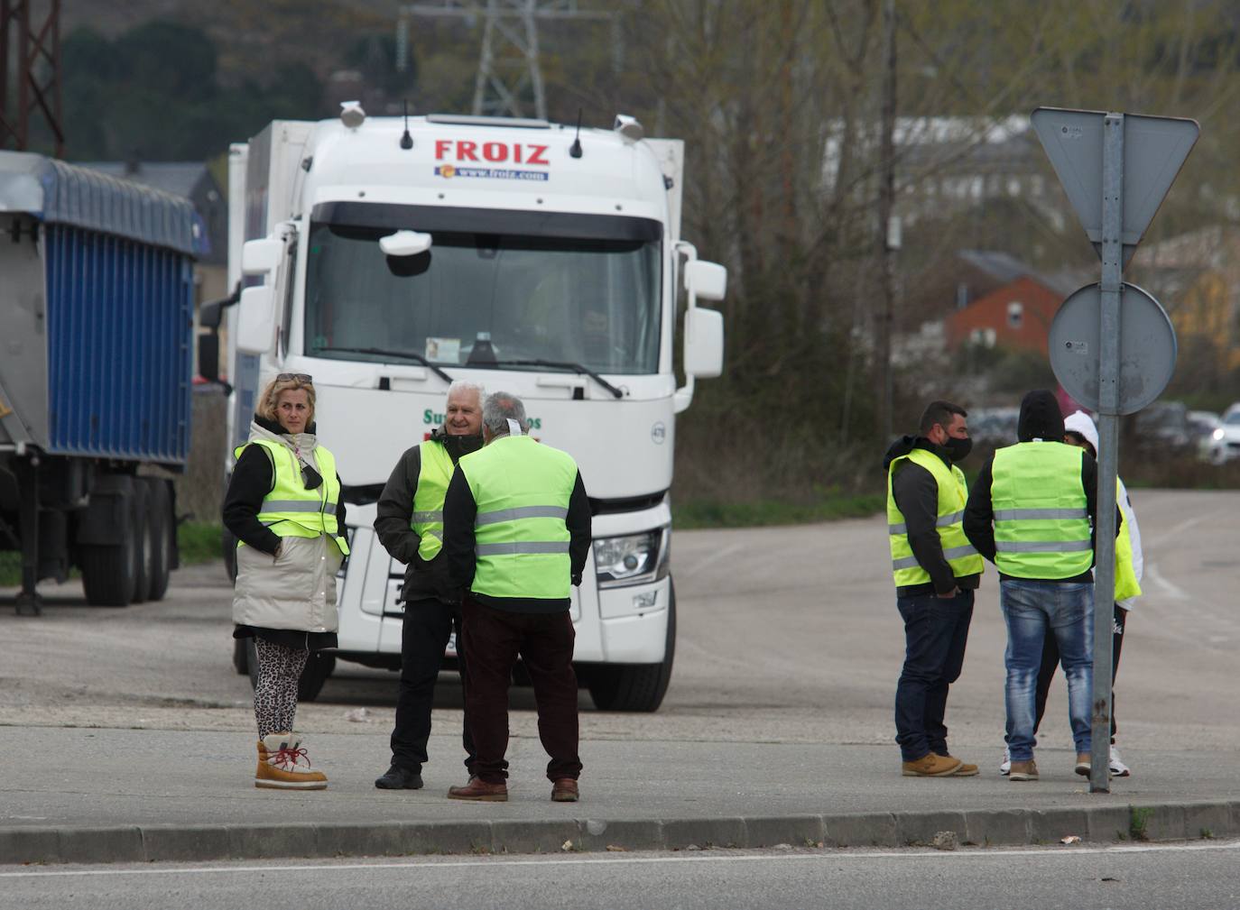 Fotos: Huelga de transportistas en Ponferrada