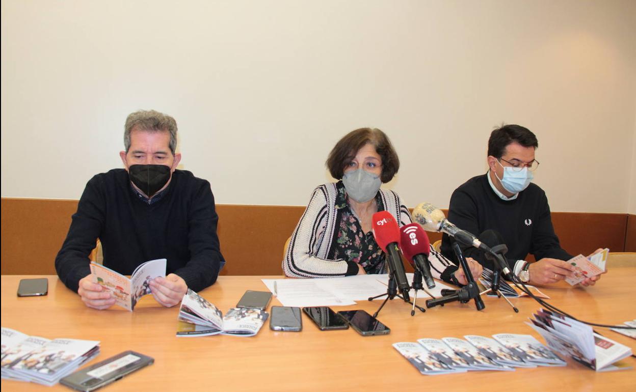 Imagen de la presentación del programa cultural de Ponferrada para abril, mayo y junio.