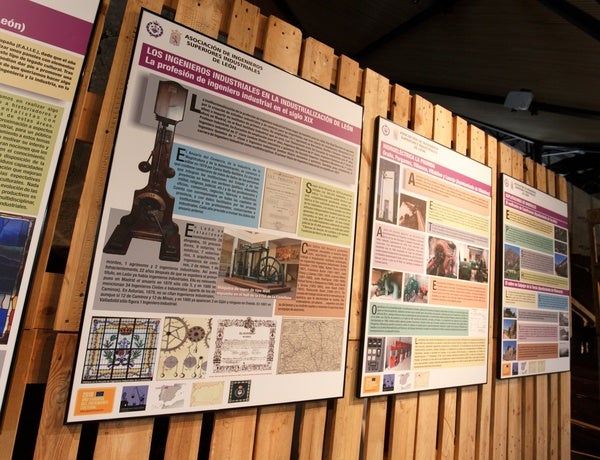 Presentación de la muestra 'Ingeniería industrial en el territorio. El patrimonio industrial' en el Museo de la Energía de Ponferrada.