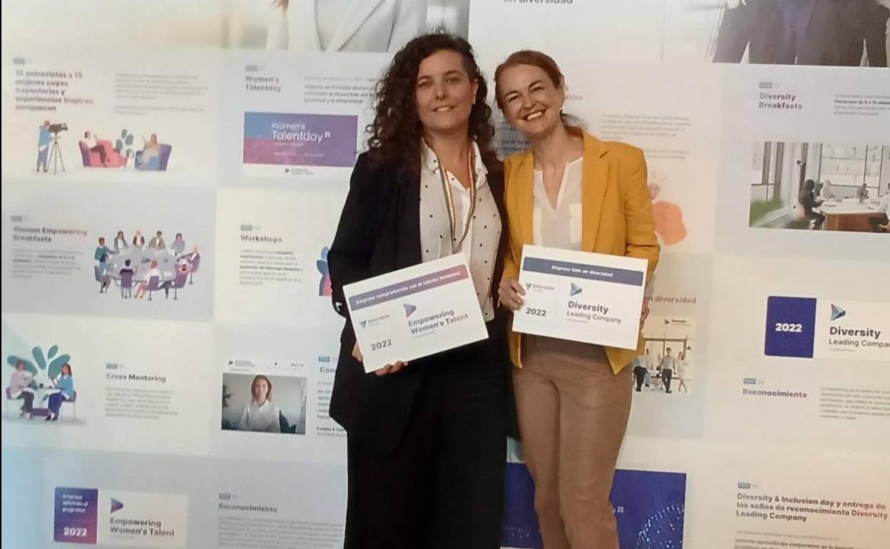 Las responsable sde Desarrollo Organizacional de Votorantim Cimentos España, Hortensia Garcia, y de Desarrollo Organizacional de Votorantim Cimentos Europa, Asia y África, Beatriz Soriano.