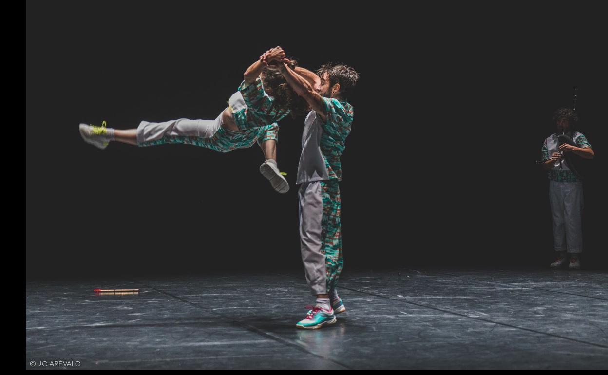 La compañía leonesa Esa Gente Danza cierre este domingo la programación del Teatro Bergidum de Ponferrada.