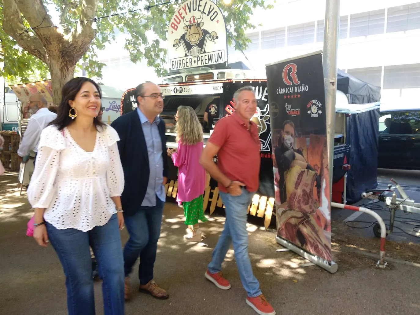 Inauguración del festival gastronómico 'Come y Calle' en el parque de la Concordia de Ponferrada.