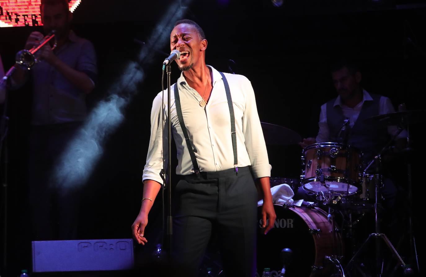 Fotos: JP Bimeni &amp; The Black Belts en el festival Hot Spot Soul