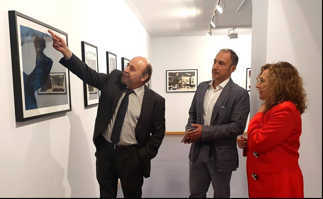 Inauguración de la exposición en el Campus del Bierzo.