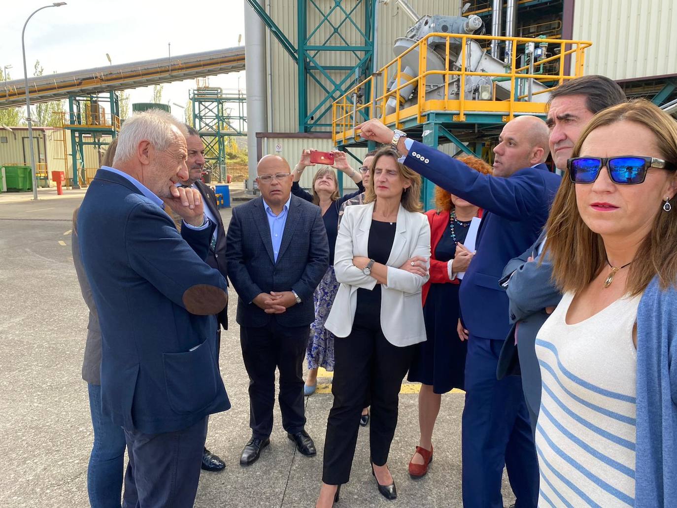 La ministra Teresa Ribera visita el Centro de Desarrollo de Tecnologías de Ciuden en Cubillos del Sil.