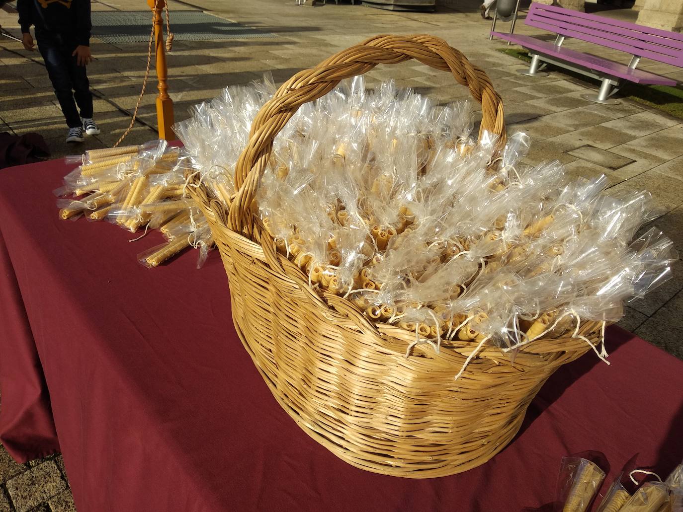 Ponferrada rinde homenaje a Pepe 'el barquillero'.