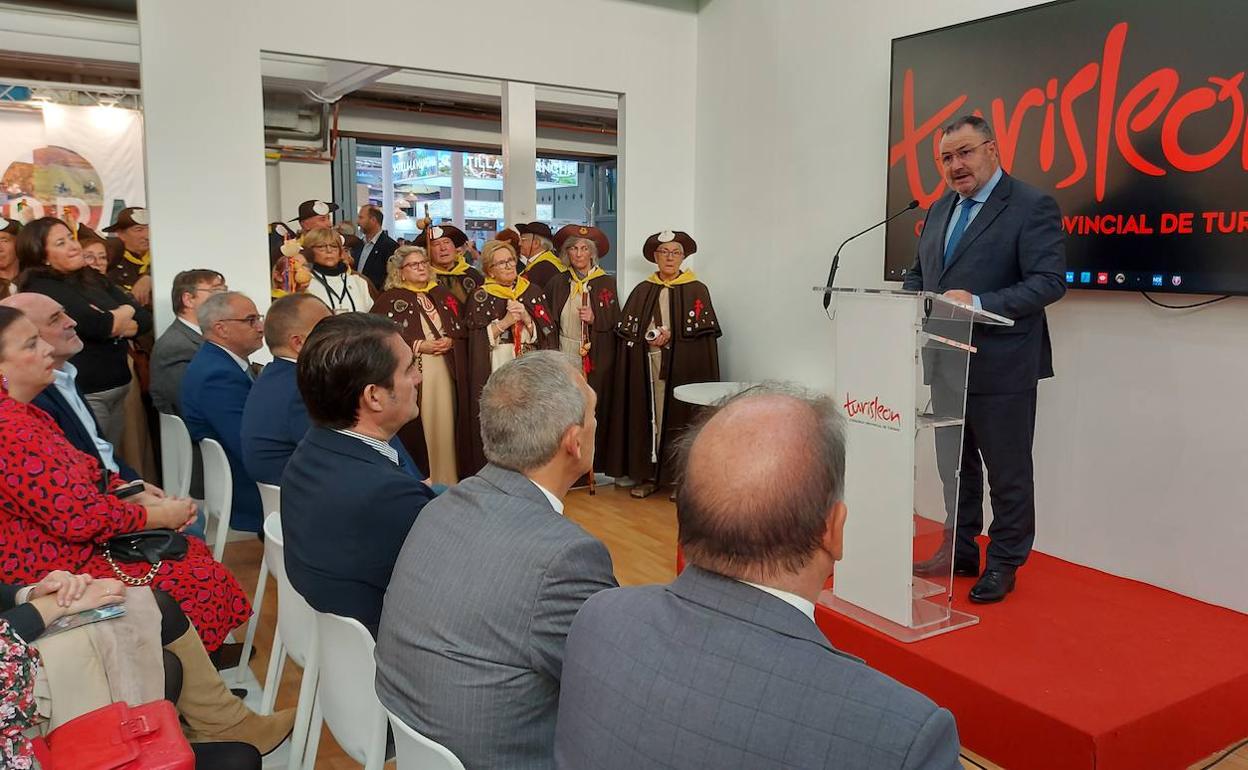 Eduardo Morán, presidente de la Diputación de León, durante la presentación de la oferta de la provincia. 