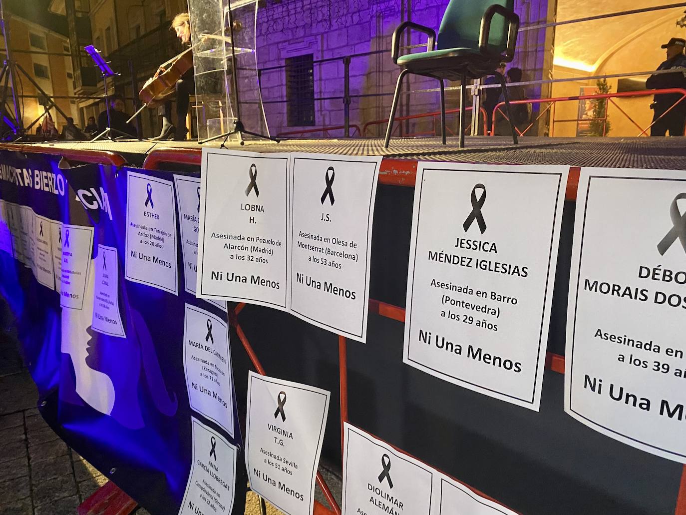 Fotos: El 25N de la Plataforma contra las violencias machistas del Bierzo y Laciana