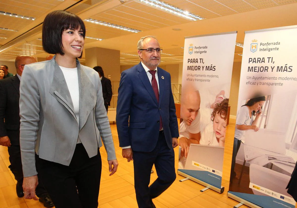 Visita de la ministra de Ciencia e Innovación a Ponferrada