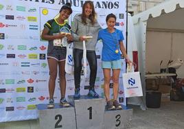 Mar Iglesias fue la vencedora, en la categoría femenina, en el recorrido más largo de 67 kilómetros de la XXVI edición de la Travesía Integral de los Montes Aquilianos.