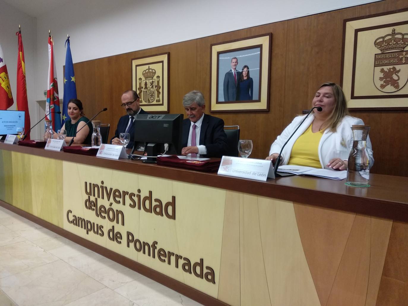 La ULE celebra la primera promoción de alumnos de Podología en el Campus de Ponferrada