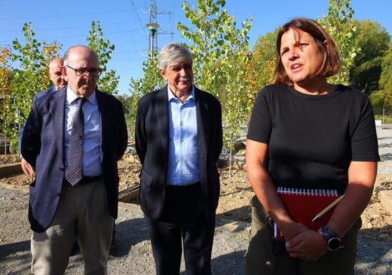 El rector de la ULE, el director general de Infraestructuras y la directora de Ciuden, en la presentación.