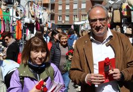 Los concejales socialistas Mabel Fernández y Olegario Ramón.