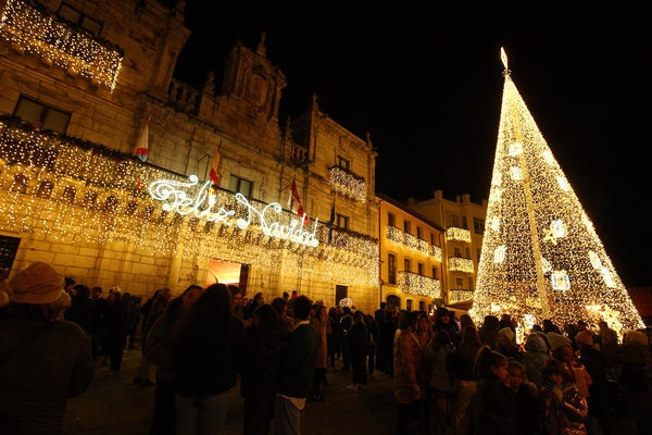 Ponferrada pone luz a la Navidad