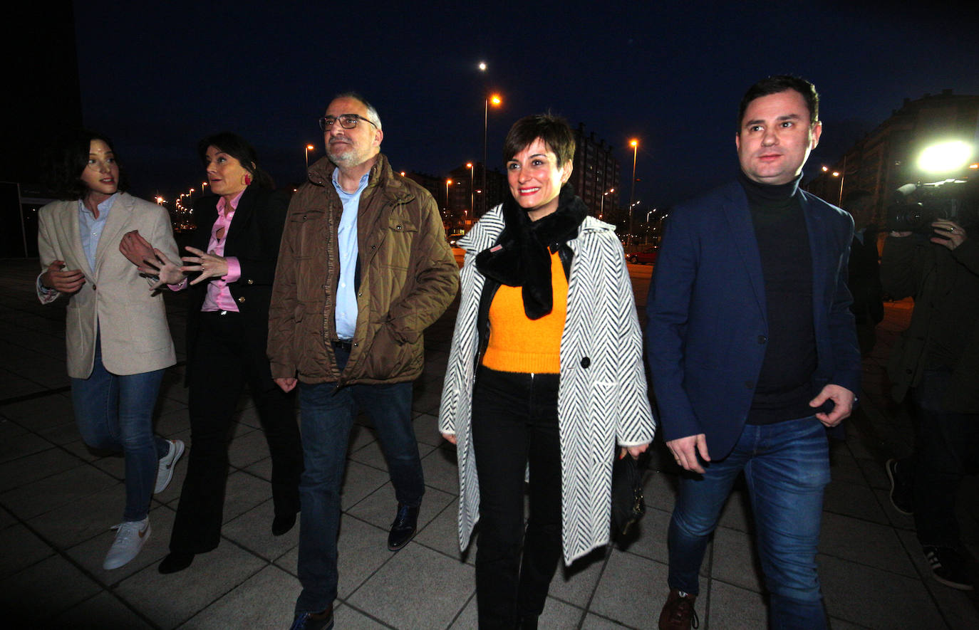 Fotos: La ministra Isabel Rodríguez respalda la candidatura de Olegario Ramón