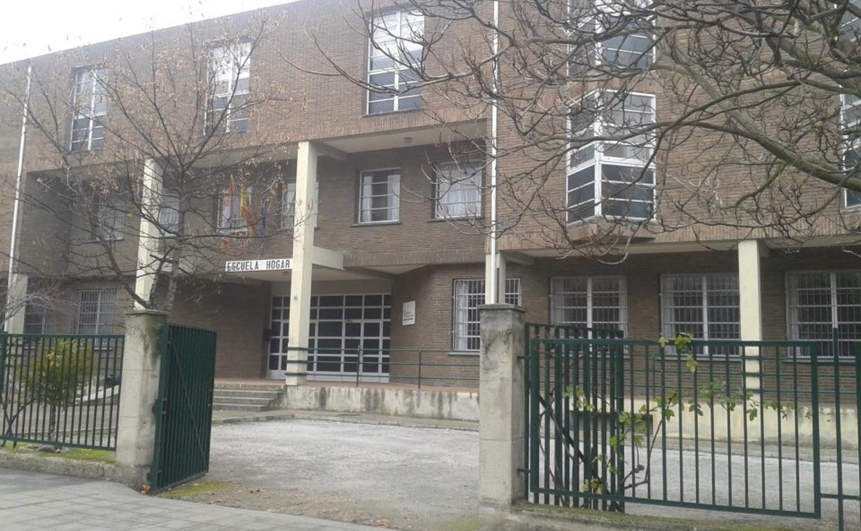 La antigua Escuela Hogar de Ponferrada se convertirá en residencia universitaria.
