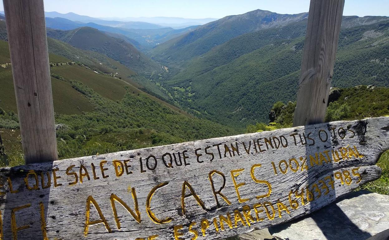 Vista de los Ancares en El Bierzo.