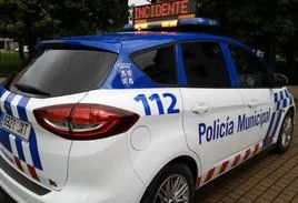 Coche patrulla de la Policía Municipal de Ponferrada
