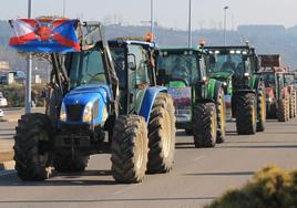 Concentración de ganaderos y agricultores en Ponferrada.