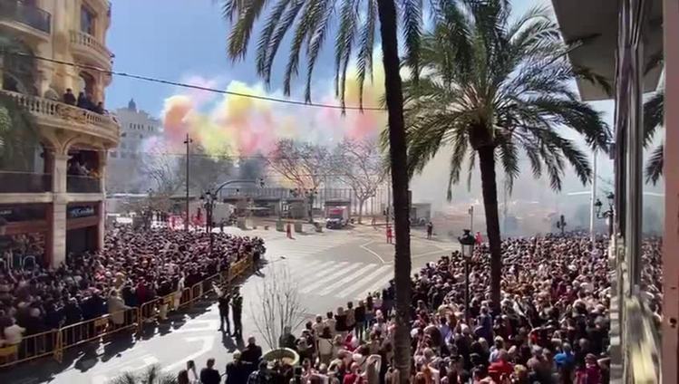 El 'terremoto berciano' no defrauda a nadie en las Fallas de Valencia