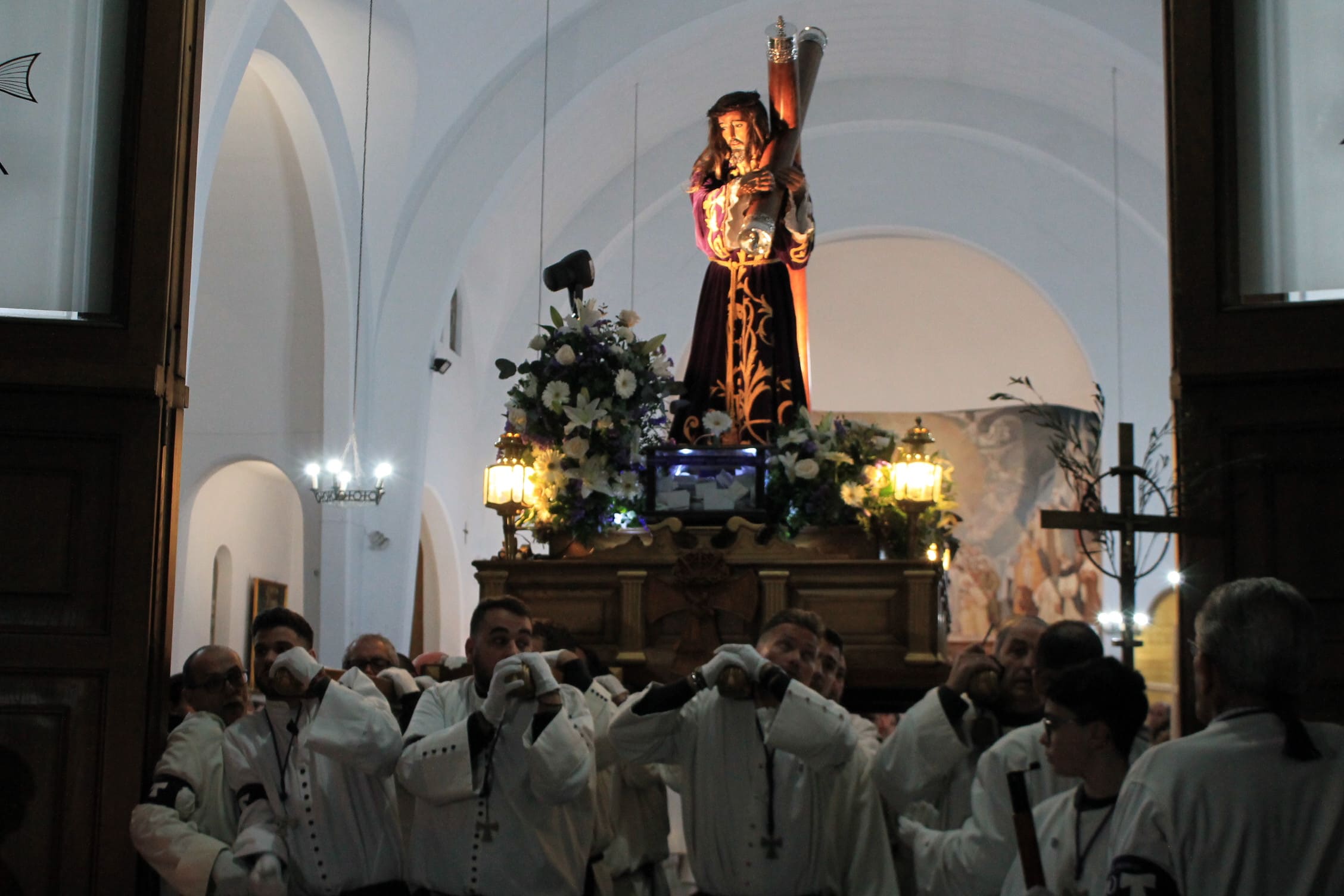 La procesión de El Silencio emociona a Ponferrada