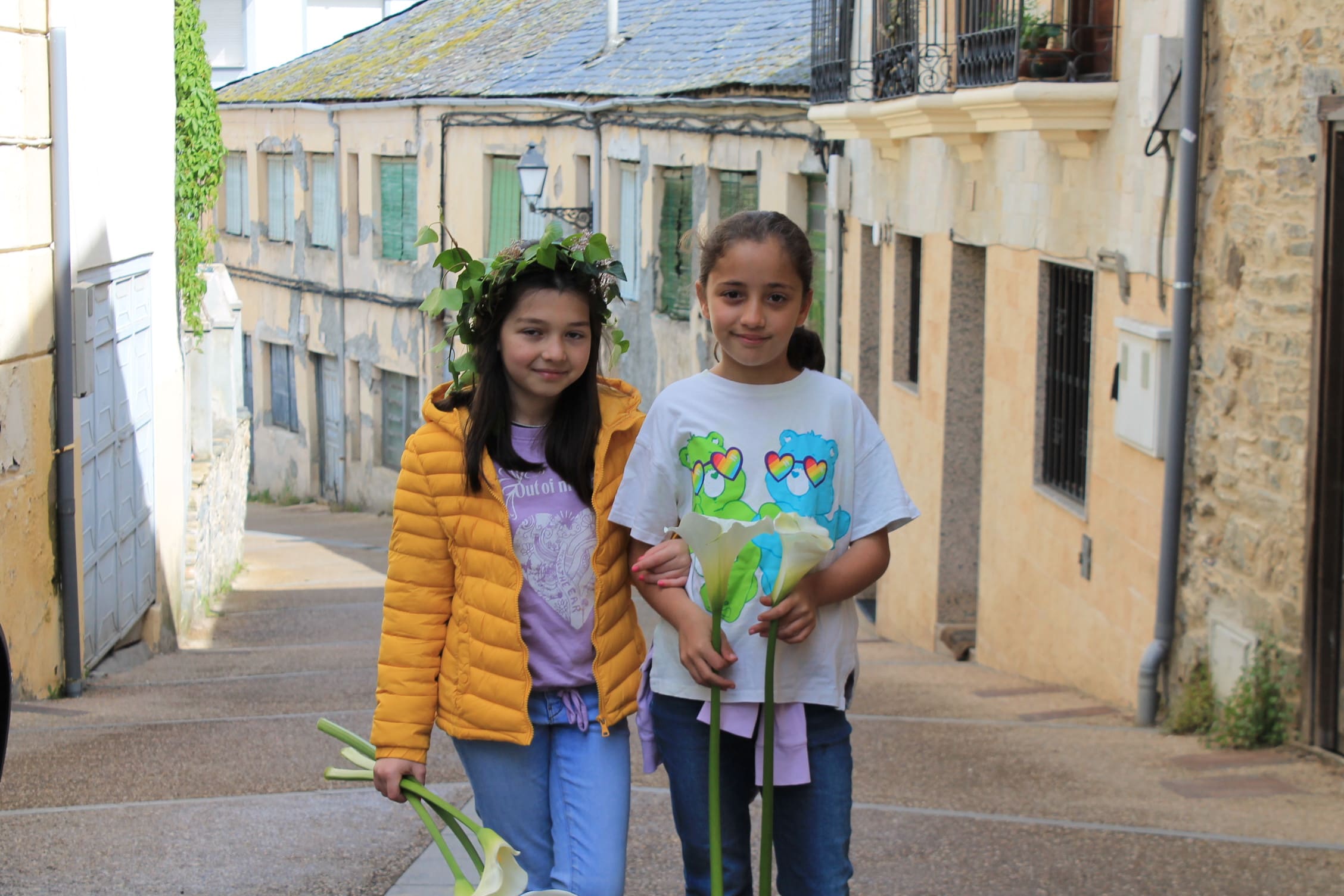 Los Maios tiñen de verde Villafranca