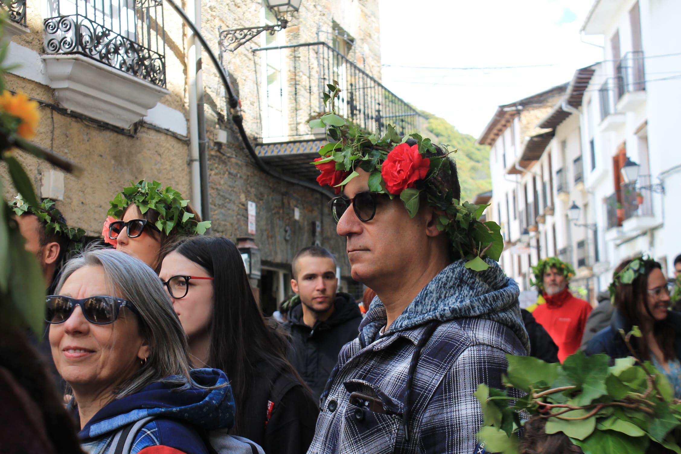 Los Maios tiñen de verde Villafranca