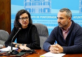 Los concejales Lidia Coca y David Pacios durante la comparecencia sobre la ZBE.