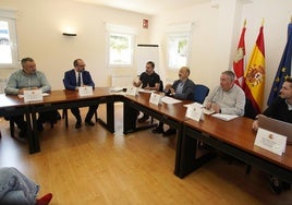 El presidente de la CHMS presentó a las mancomunidades y ayuntamientos el estudio sobre los problemas de la depuradora de Villadepalos.