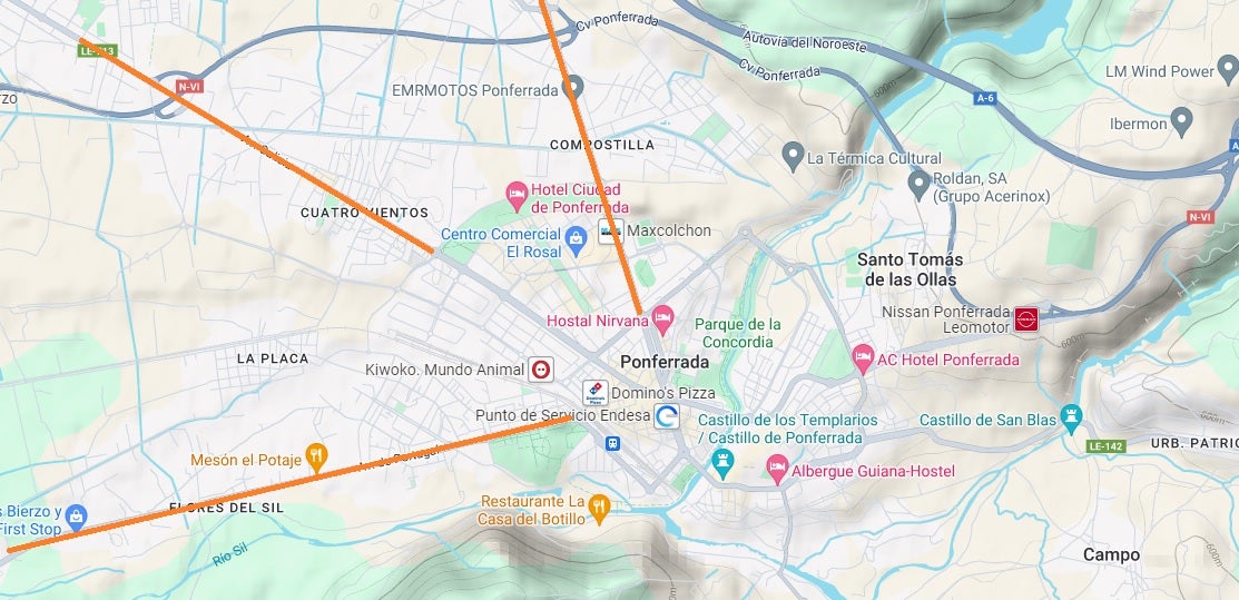 En naranja, los viales más largos de Ponferrada.