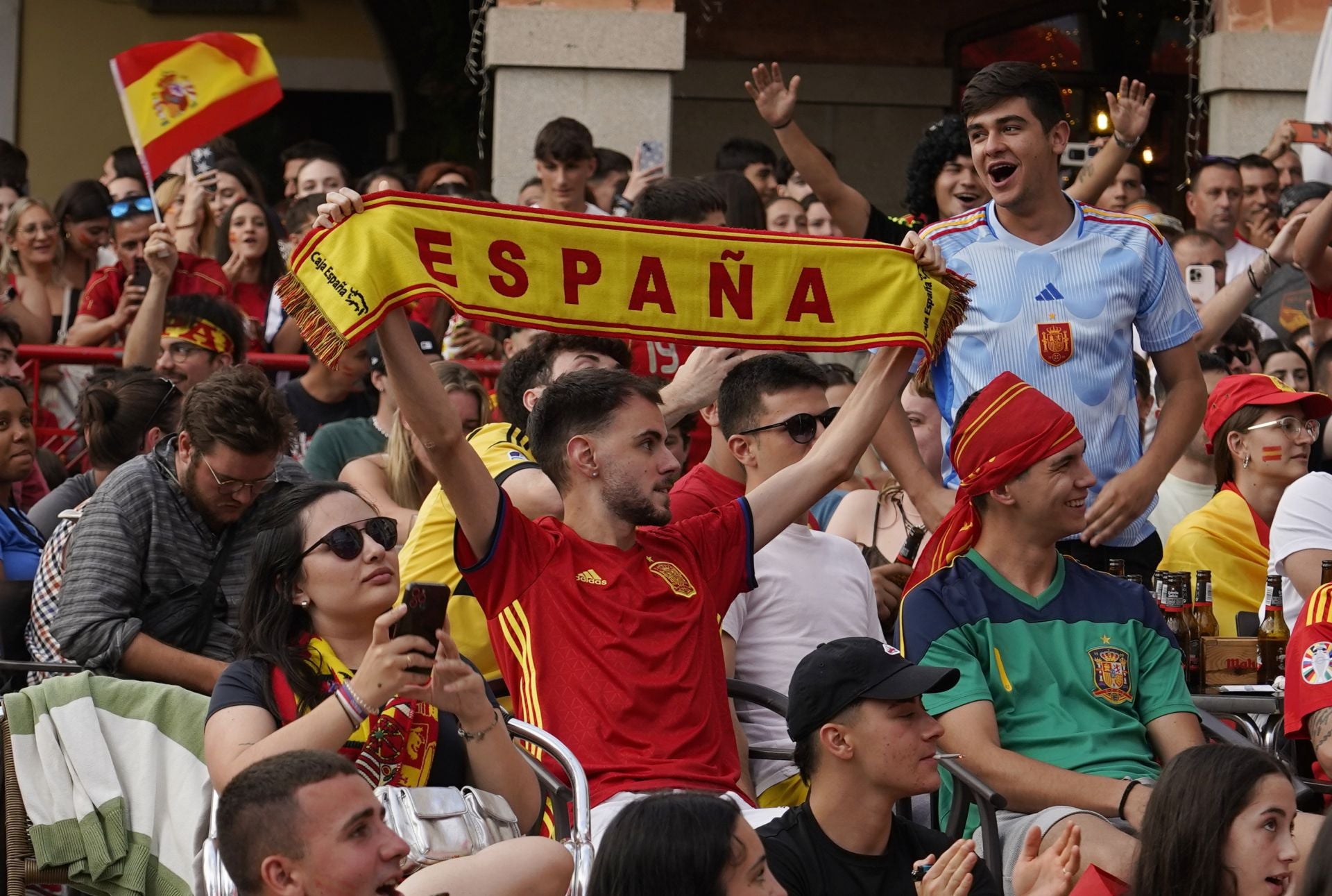 Ponferrada celebra la victoria de España