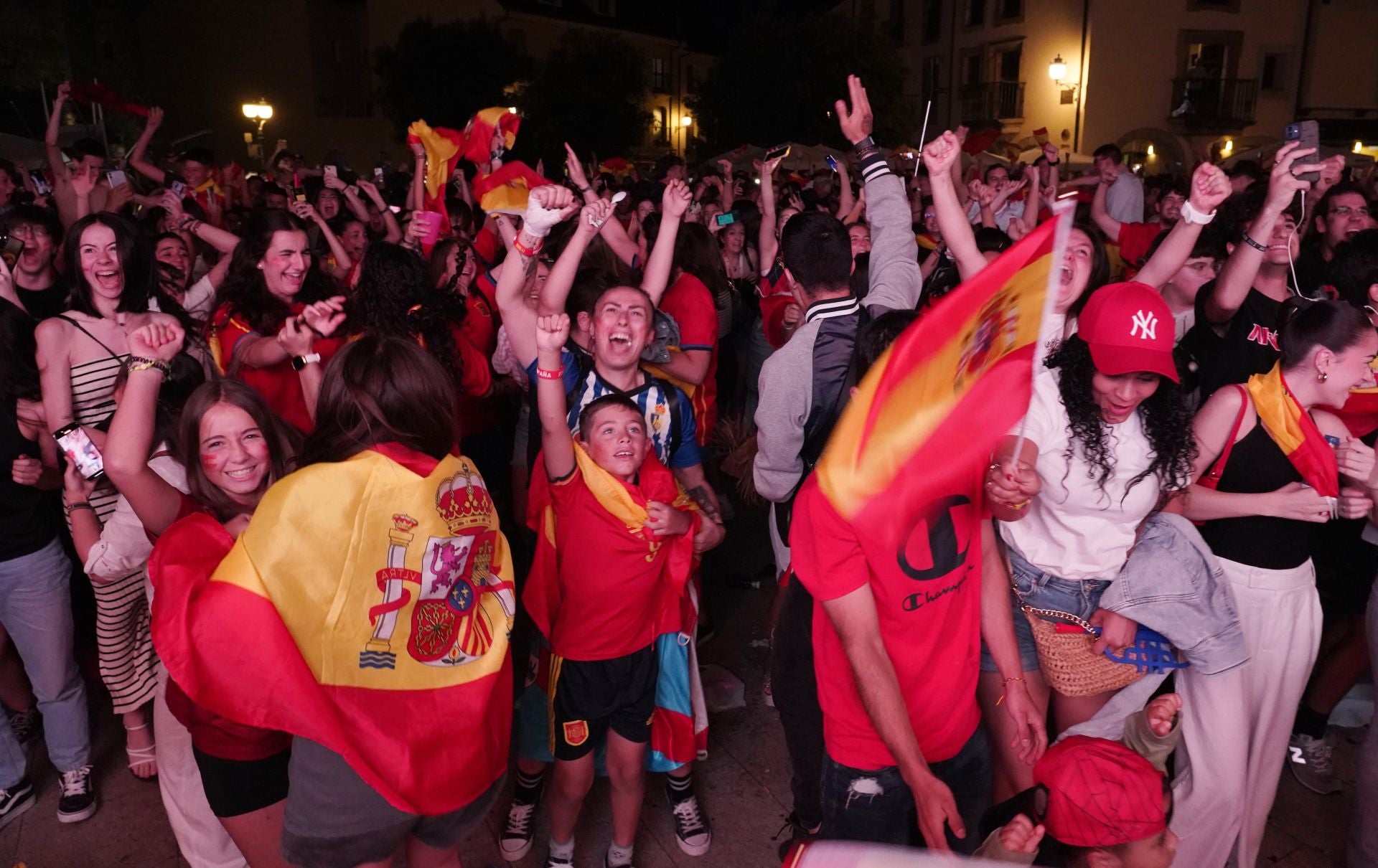 Ponferrada celebra la victoria de España en la Eurocopa.