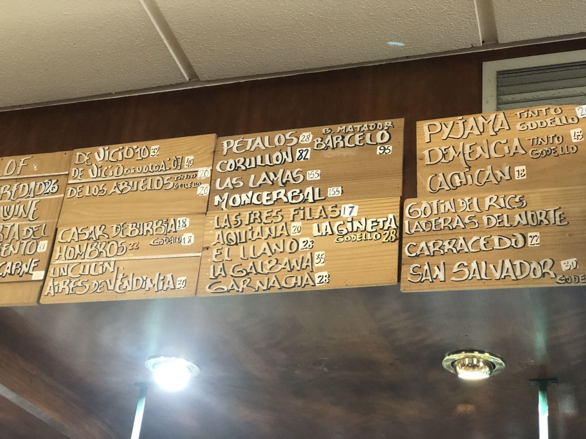 Todos y cada uno de los vinos que conforman la bodega del Gundín.